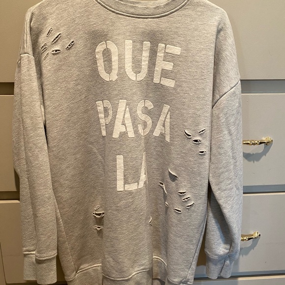 FOREVER 21 Crew Neck Sweater - Picture 2 of 3